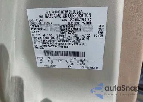 2005 Mazda Tribute S из США, поврежденный, VIN 4F2CZ06175KM49688